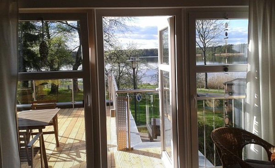 Ferienwohnungen und Ferienhaus Iris Bulisch